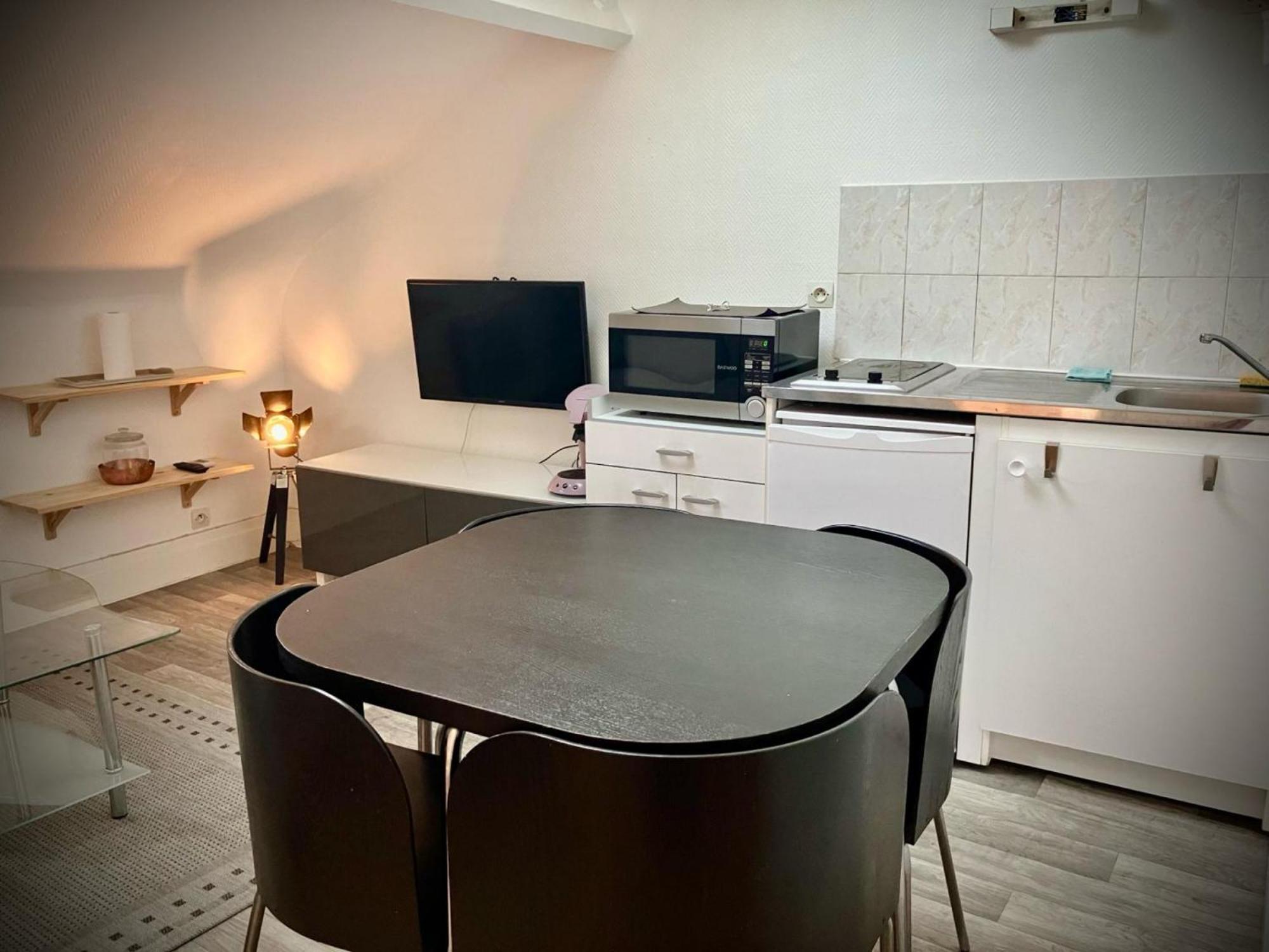 Paris City-Le Raincy - Facing Station - 4 To 8 Pers 외부 사진